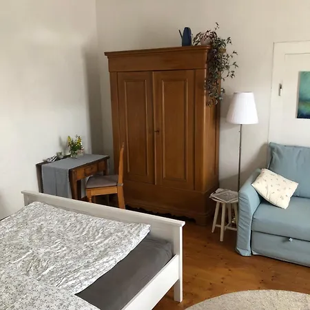 Im Edelhof * Neustadt am Rübenberge